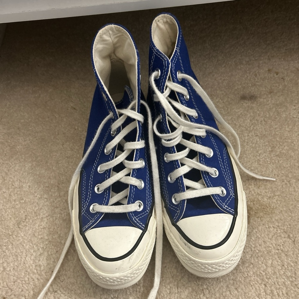 Blue coverse